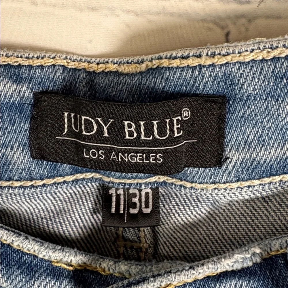 JUDY BLUE High Rise Slim Straight Leg Destroyed Jeans JB82391size 11/30 - Picture 8 of 11